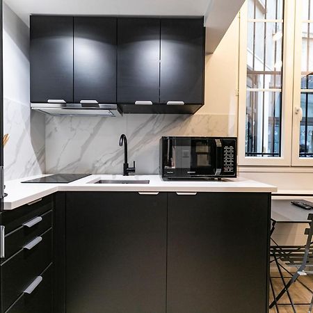 Le Studio De Belleville 2 A 4 Personnes Париж Екстериор снимка